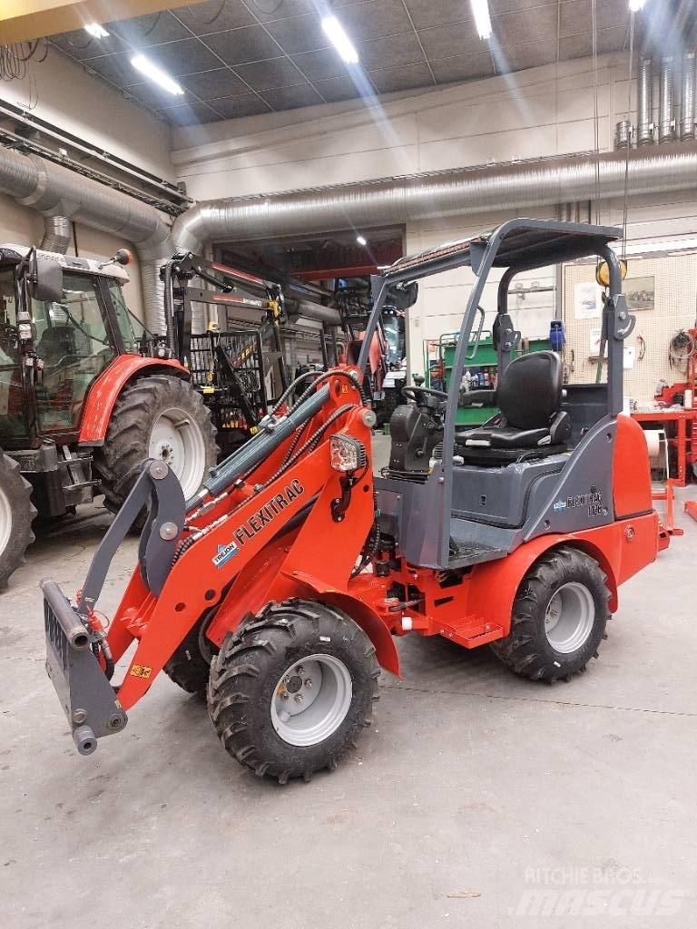 Flexitrac 1126 Tractors