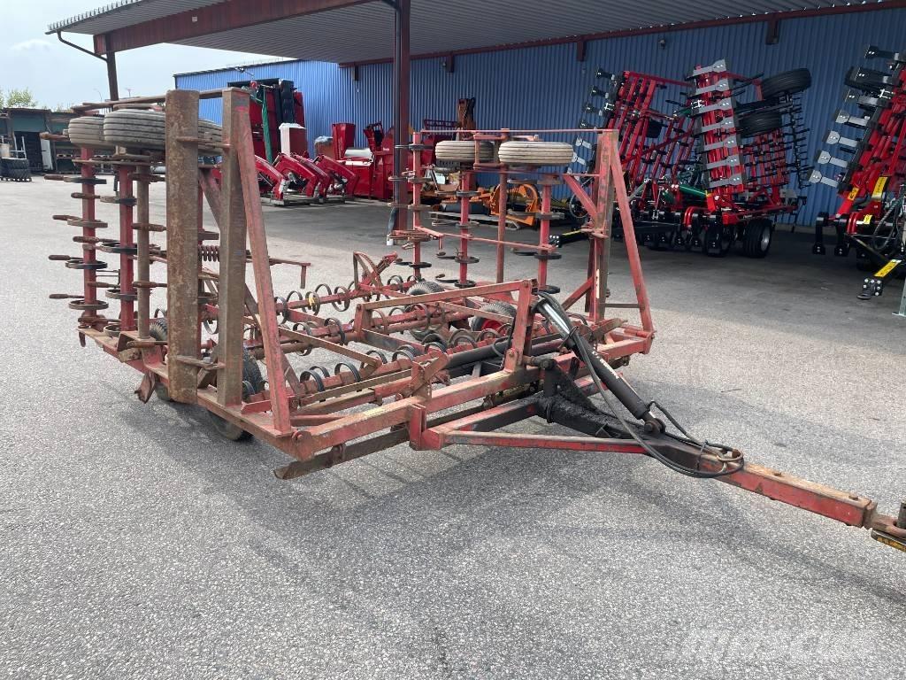 Väderstad Boggiharv Power harrows and rototillers