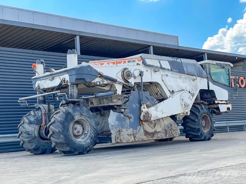 Wirtgen WR 240I Asphalt recycling