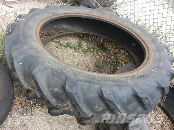  Pneu 13.6-38 Tyres, wheels and rims