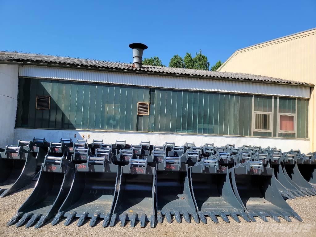  Löffel Diverse Backhoes
