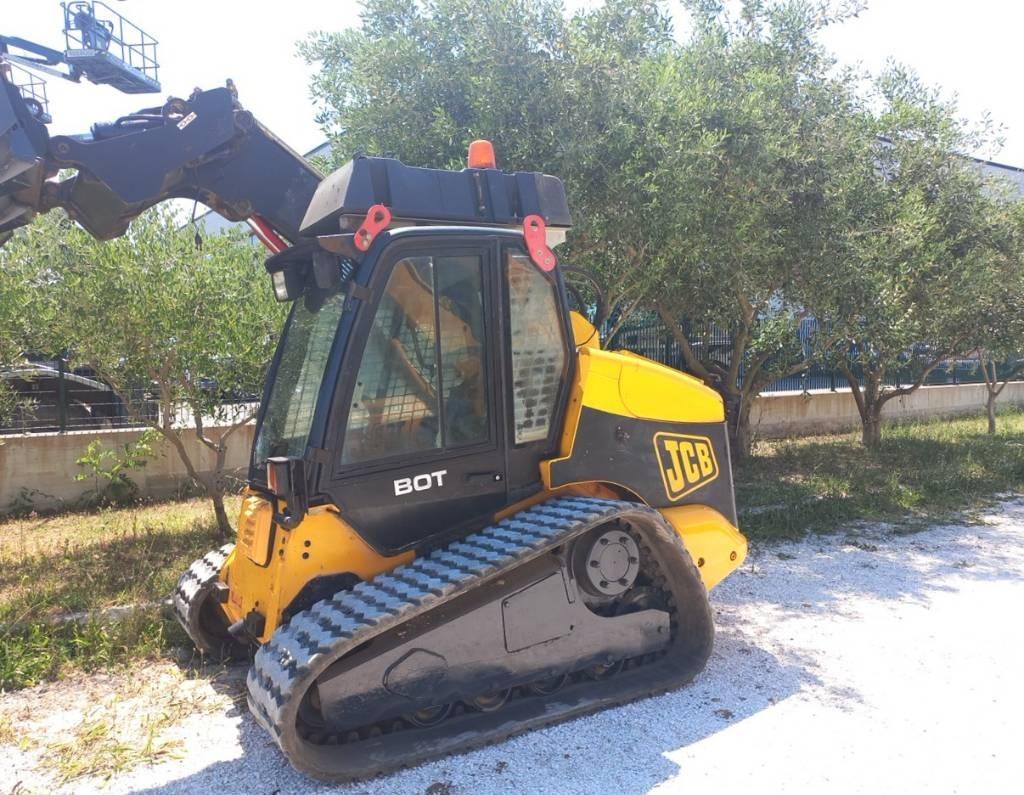 JCB 1110 T Skid steer loaders