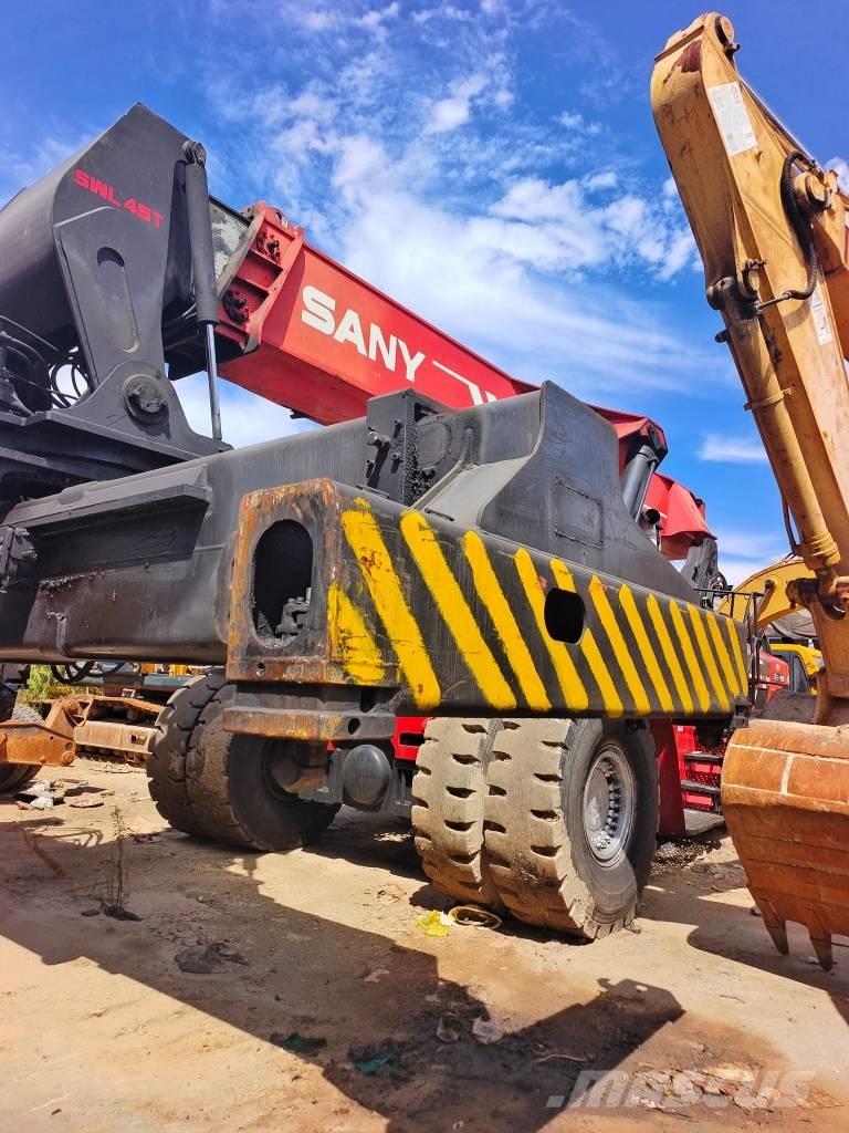 Sany SRSC 45 C30 Reach stackers