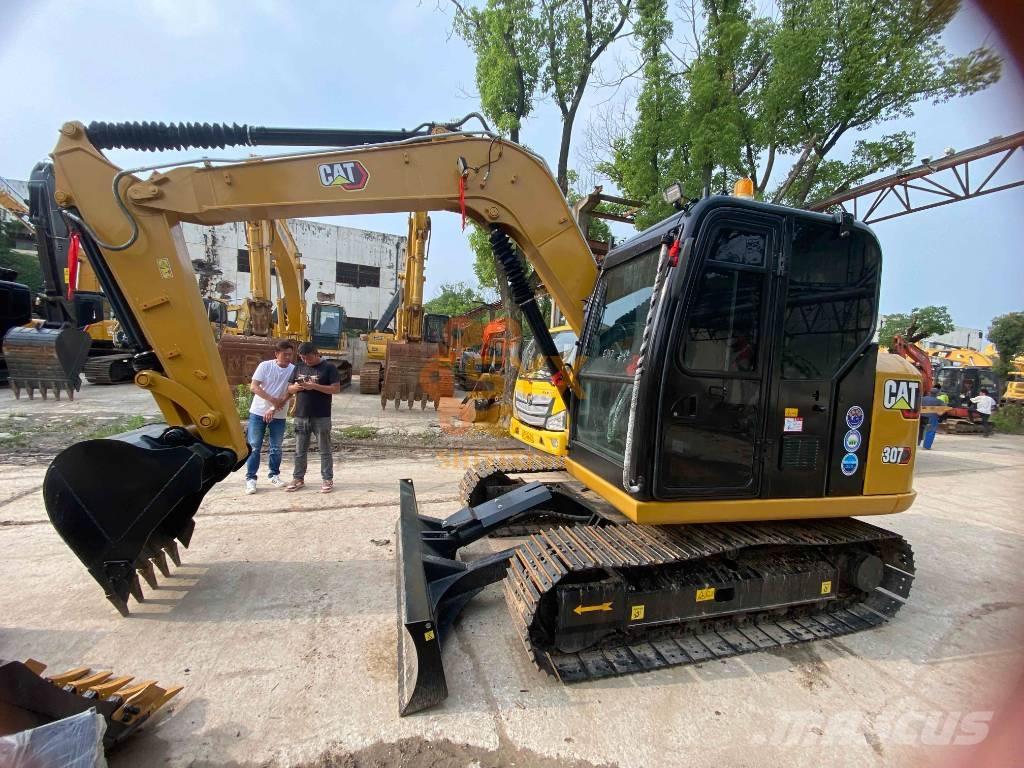CAT 307 E Mini excavators  7t - 12t