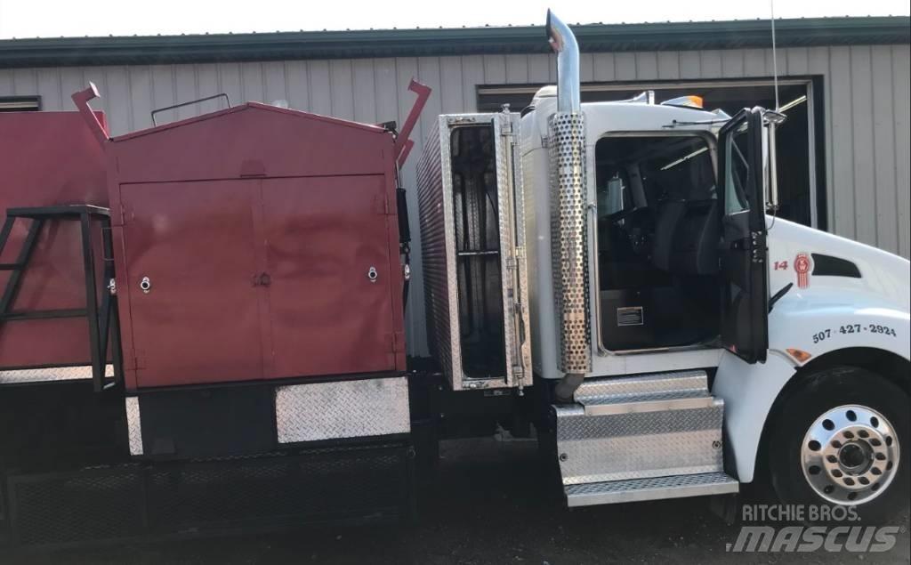 Kenworth T370 Asphalt heaters