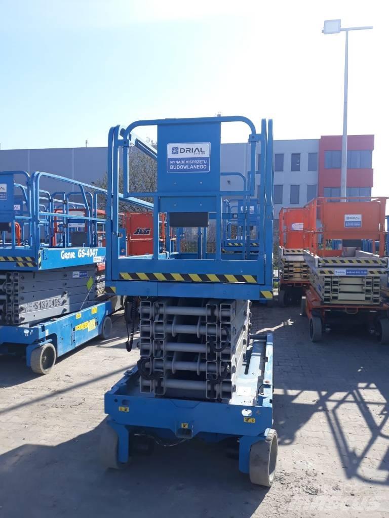 Genie GS 4047 Scissor lifts