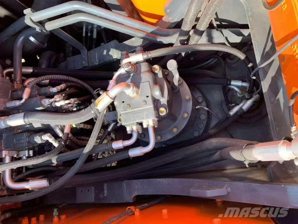 Doosan 300-7 Crawler excavators