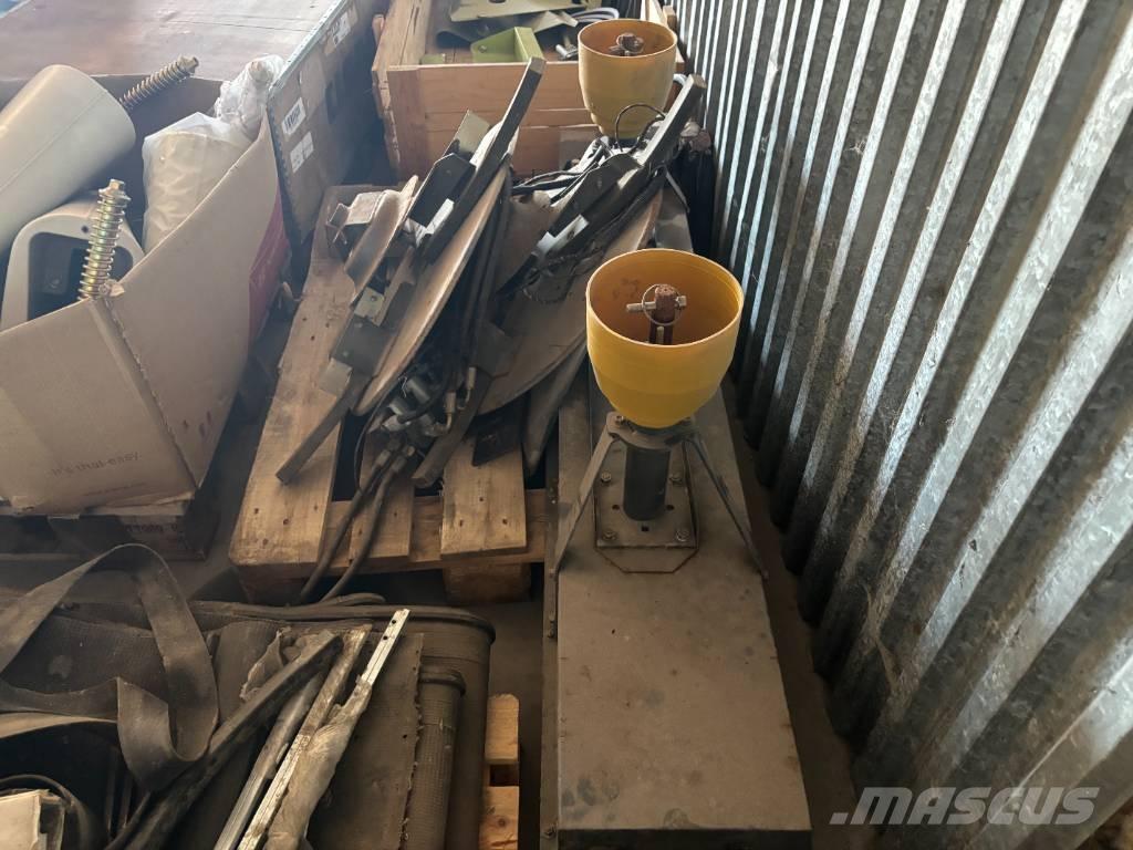 CLAAS Halmspreder Combine harvester accessories