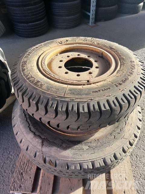  BM621 Hjul 9,00x20 Tyres, wheels and rims