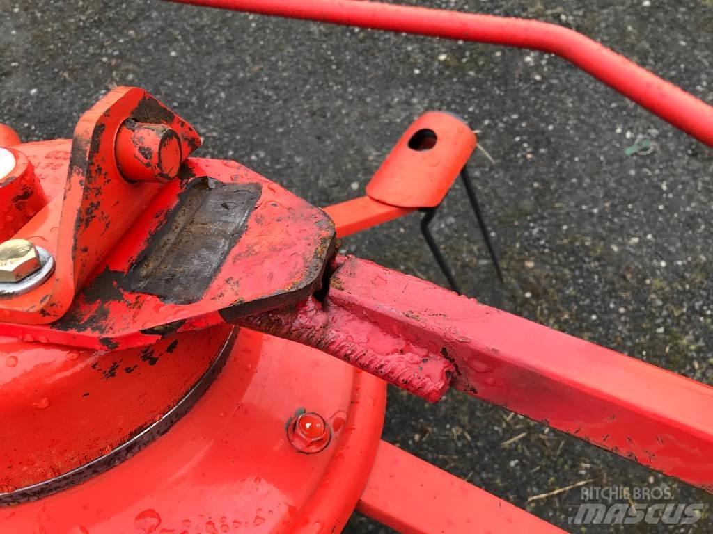 Kuhn GF 7601 MH Rakes and tedders