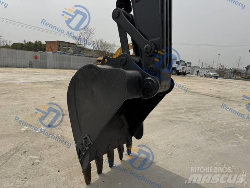 Hyundai R220LC-9S Crawler excavators