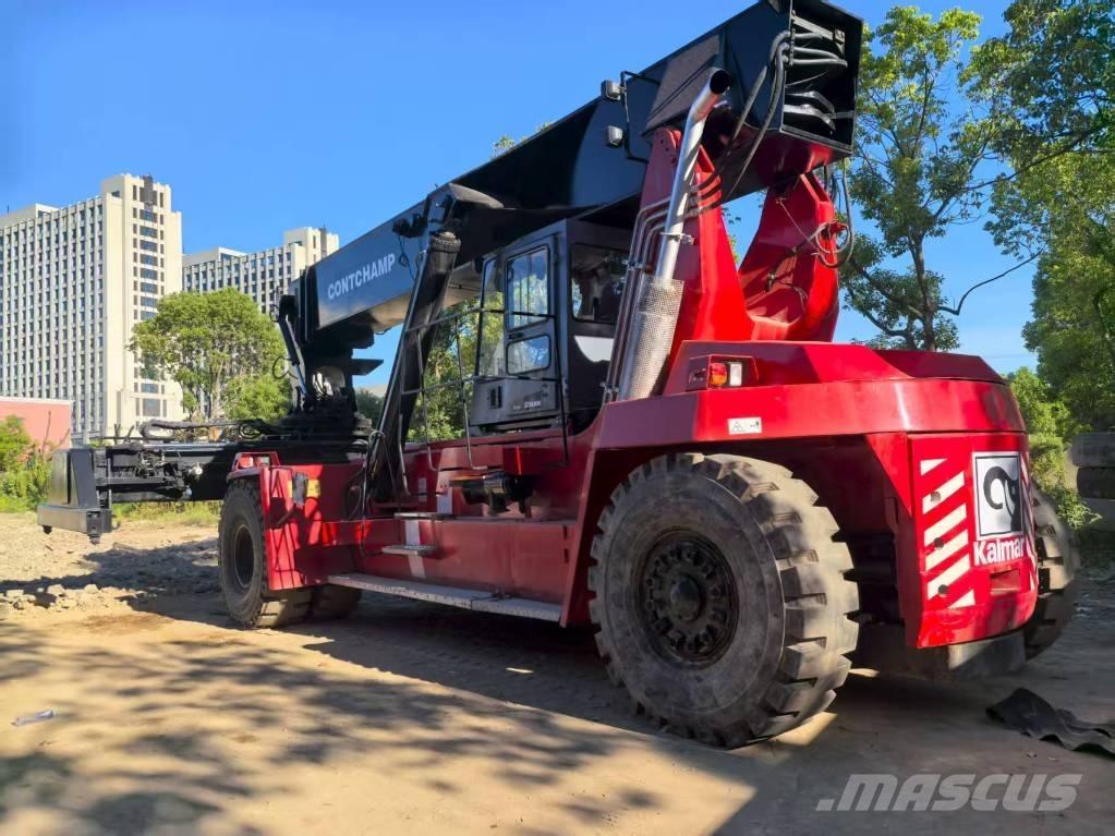 Kalmar DRT 450 Reach stackers