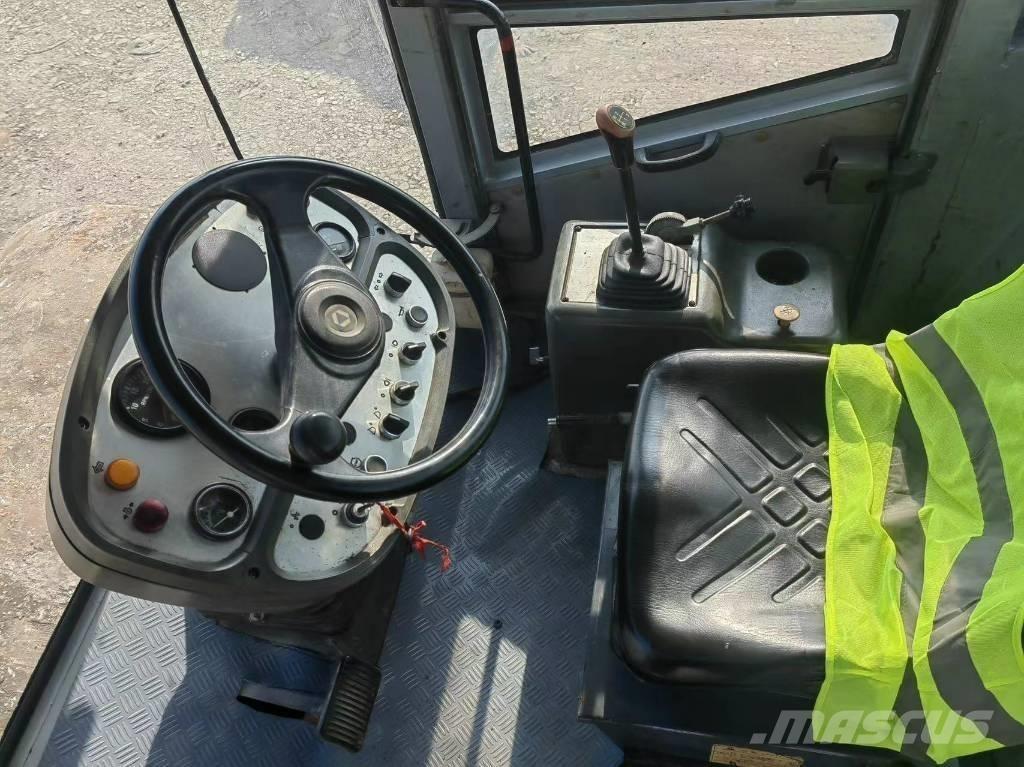 XCMG XS 183 Single drum rollers