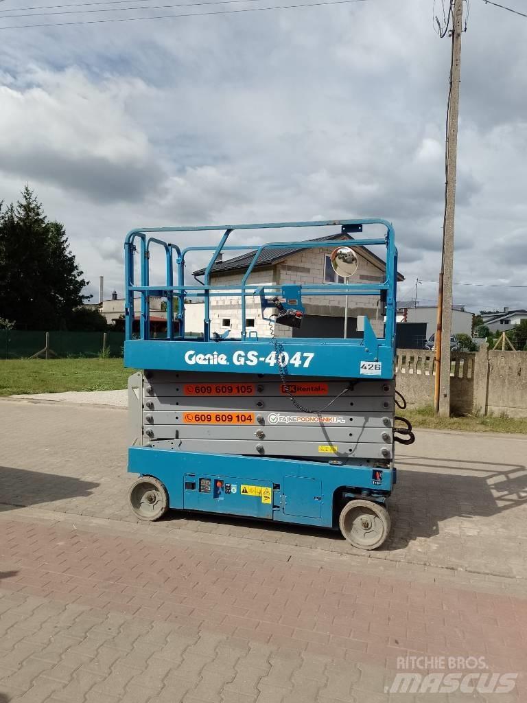 Genie GS 4047 Scissor lifts