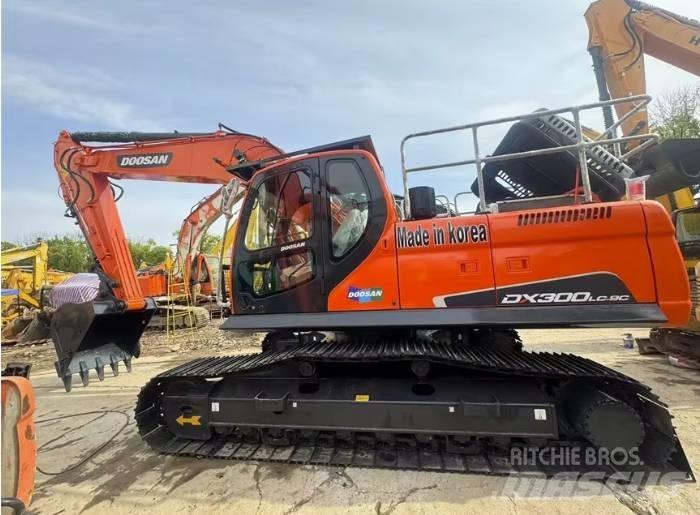Doosan DX300LC-9C Crawler excavators