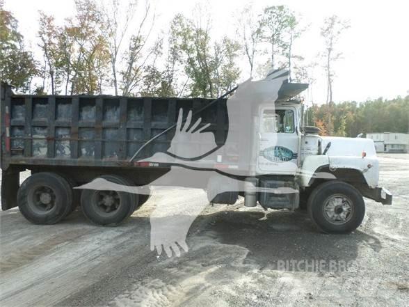 Mack DM600 Other