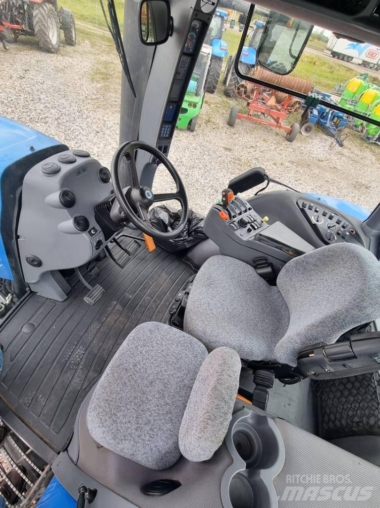 New Holland T 8040 Tractors