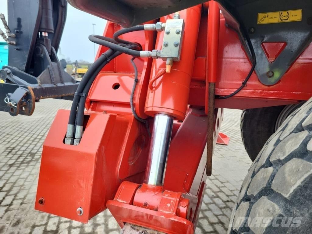 Manitou MRT3050 Telescopic handlers