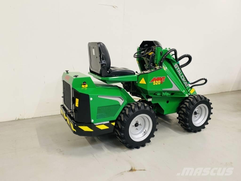 Avant 520+ Tele Mini loaders