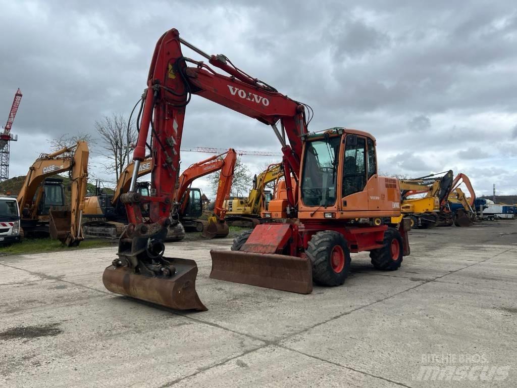 Volvo EW 140 Wheeled excavators