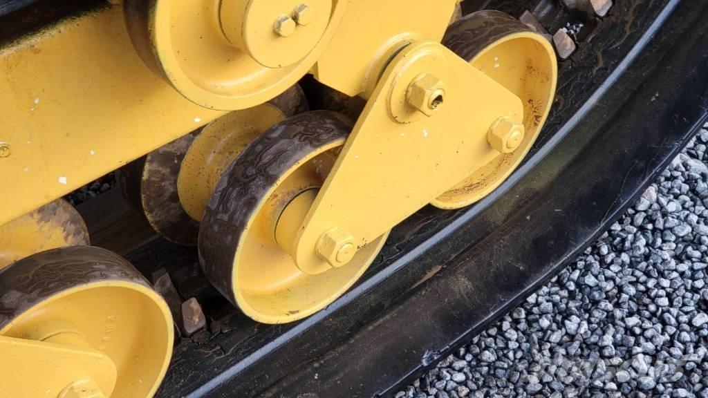 Morooka MST 800 E Tracked dumpers