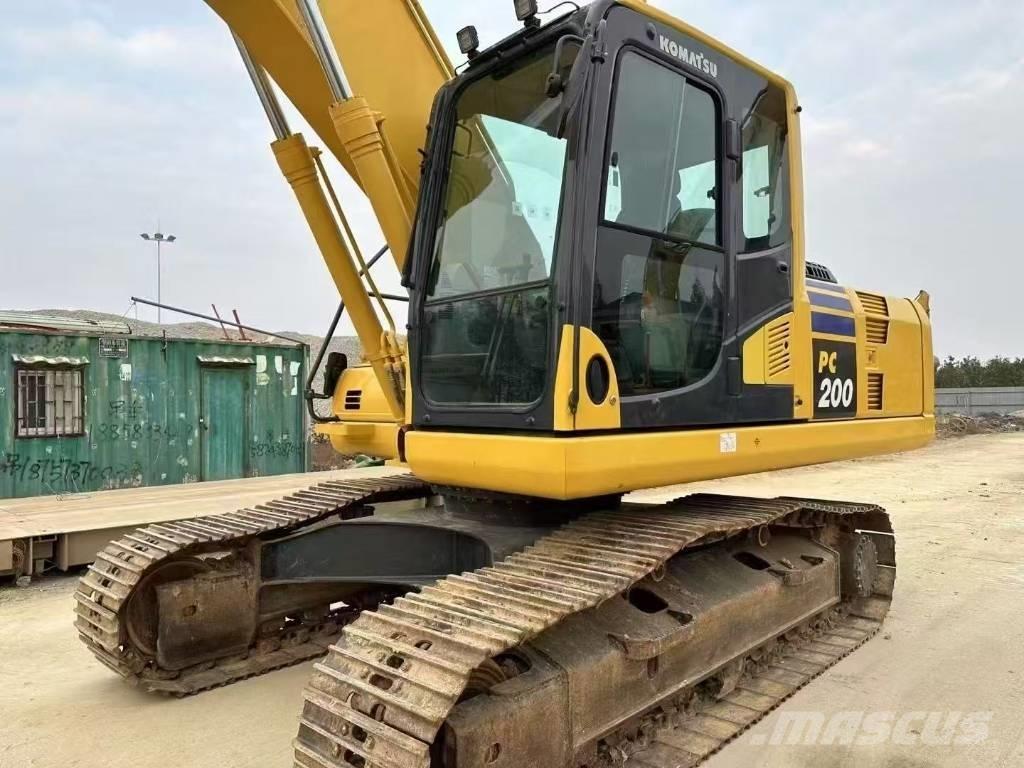 Komatsu PC 200 Crawler excavators