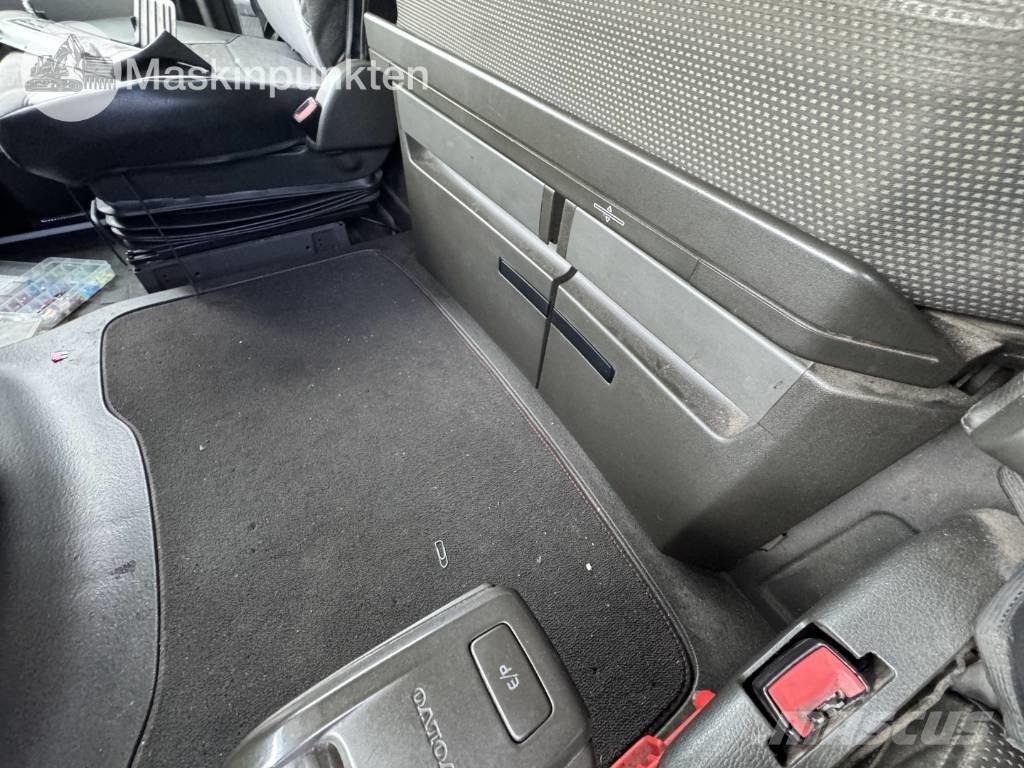 Volvo FH 500 Temperature controlled trucks