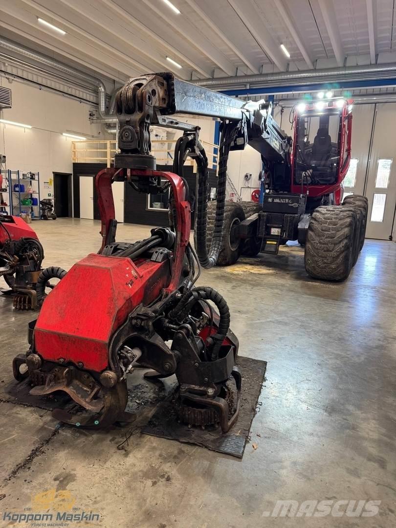 Komatsu 951 Harvesters