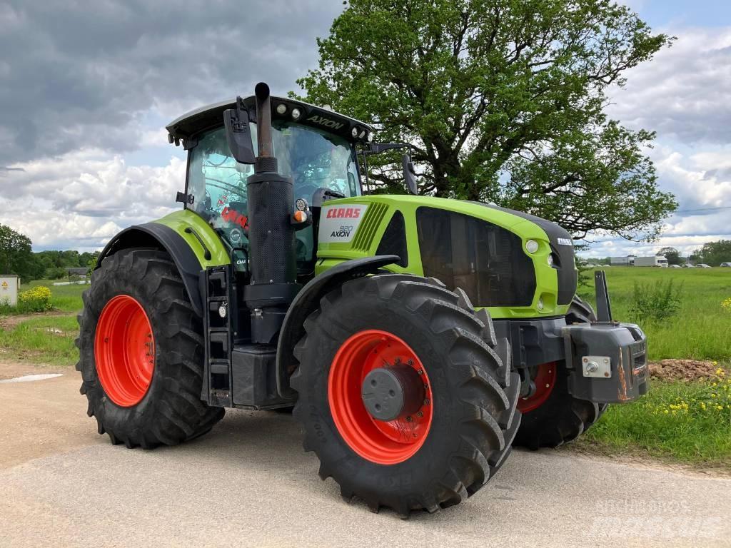 CLAAS Axion 920 Tractors