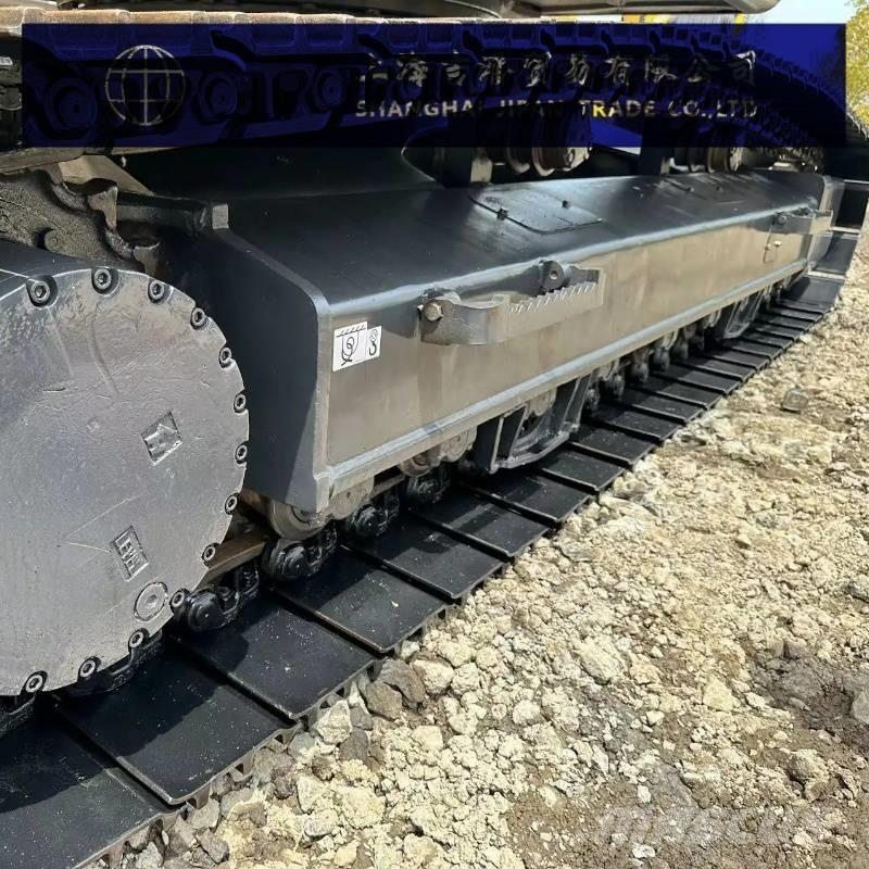 Volvo EC 240 Crawler excavators