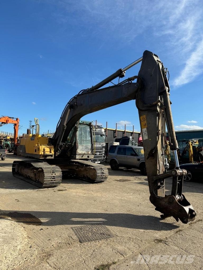 Volvo EC 220 DL Crawler excavators