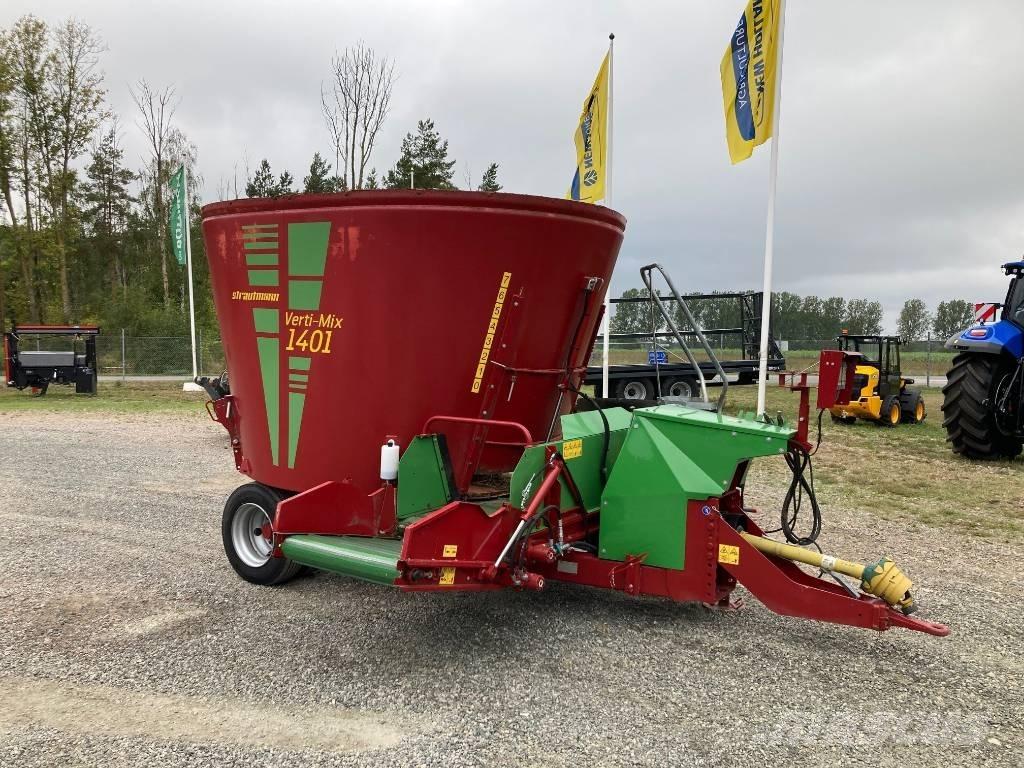 Strautmann 1401 Feed mixer