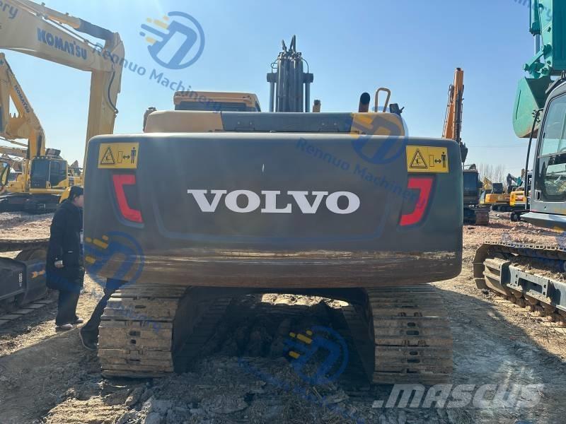 Volvo EC 220 D Crawler excavators