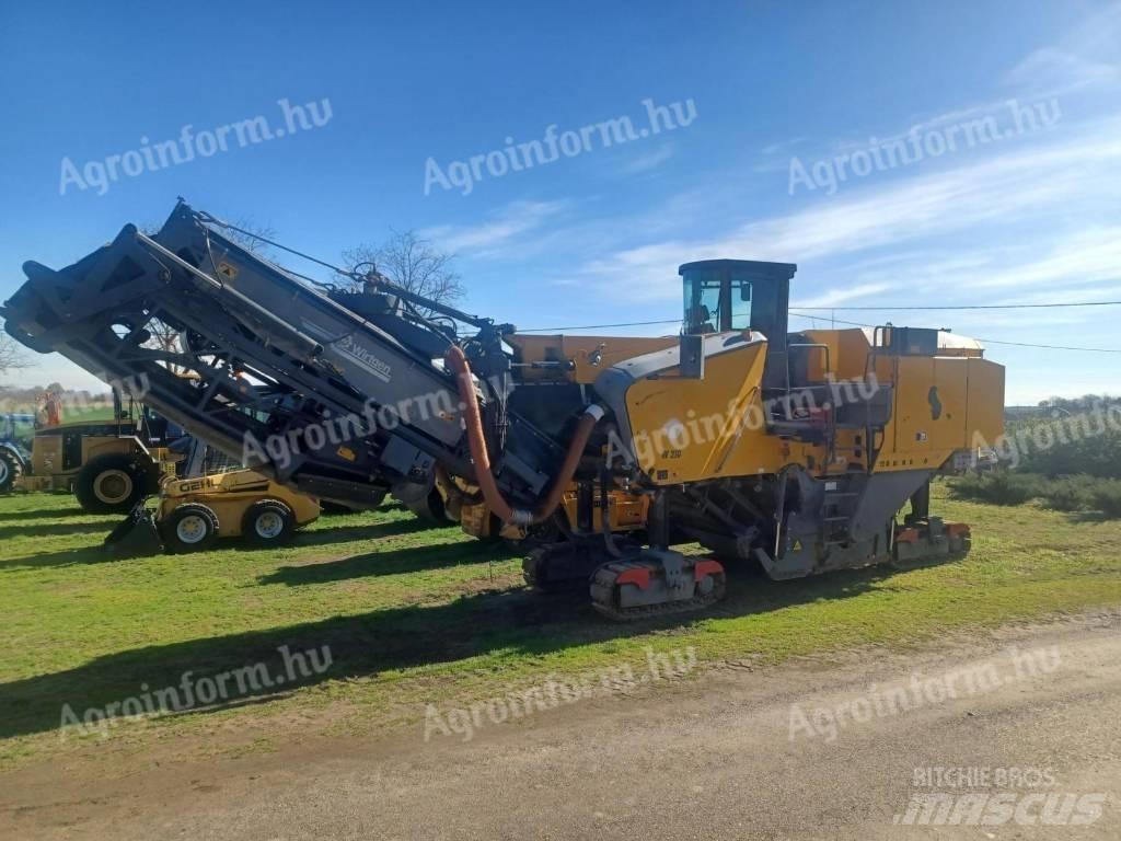 Wirtgen W210 Asphalt cold milling machines