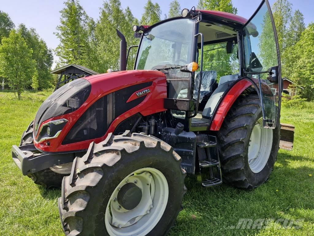 Valtra A 105 Tractors