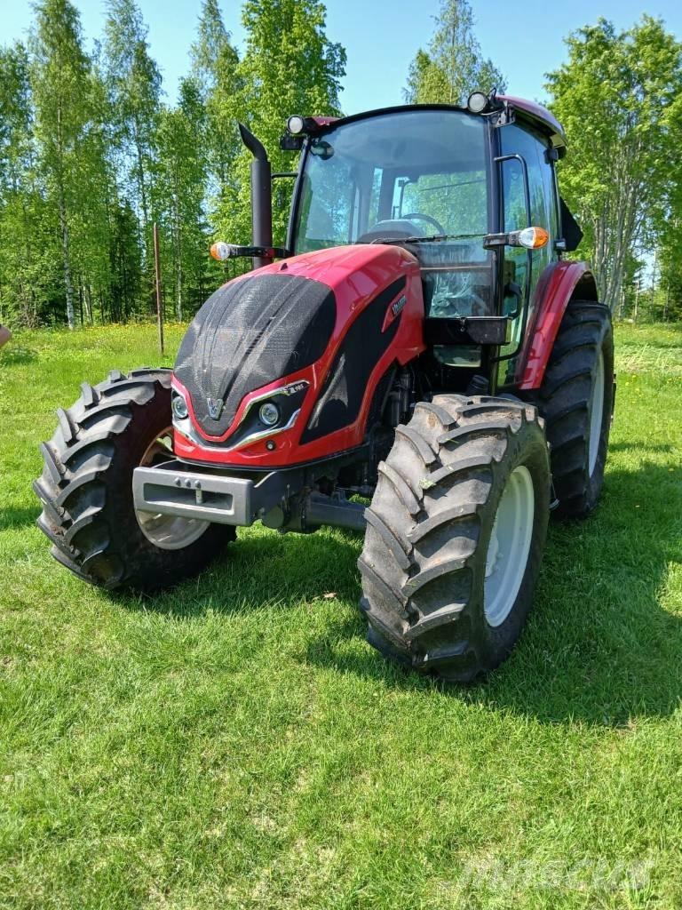 Valtra A 105 Tractors