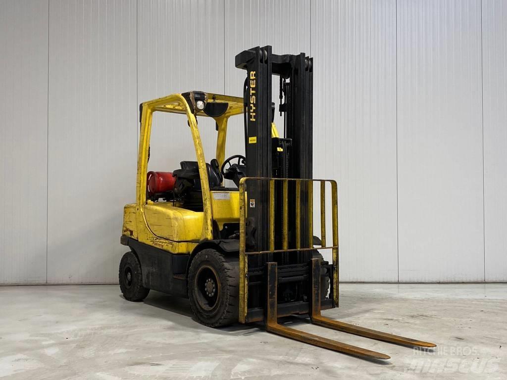 Hyster H2.5FT LPG trucks