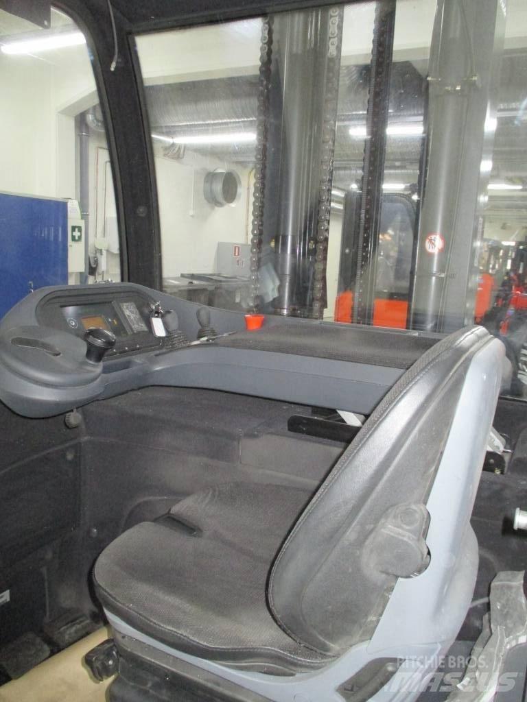Linde R 20 Reach truck