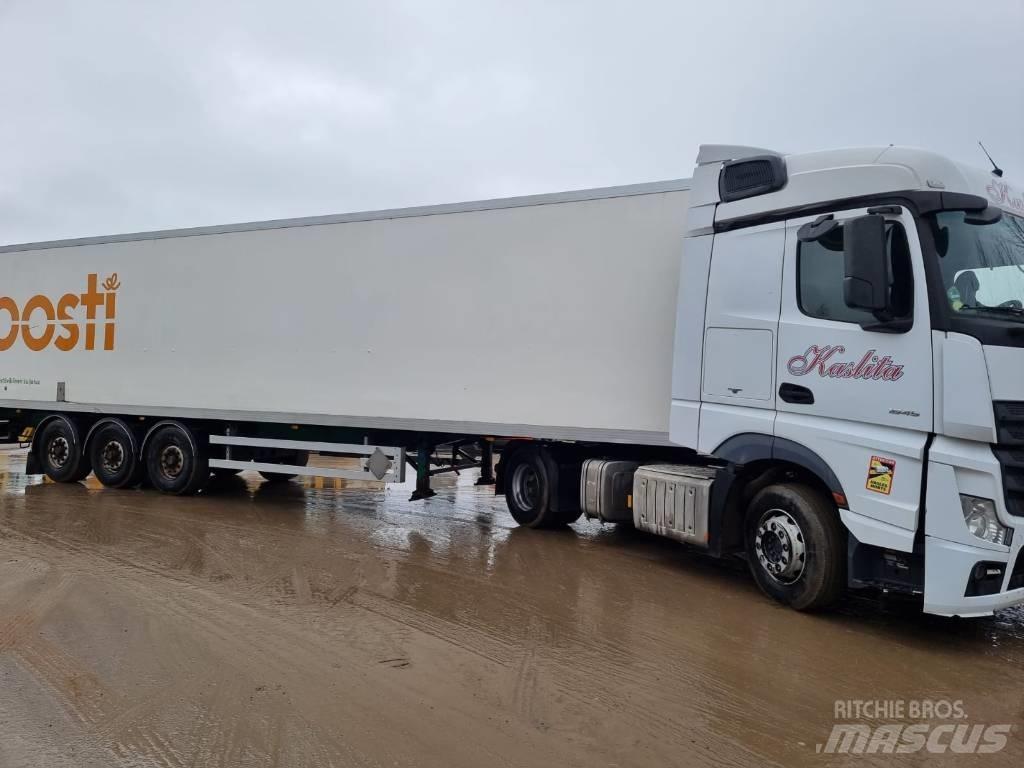 Schmitz Norho Temperature controlled semi-trailers