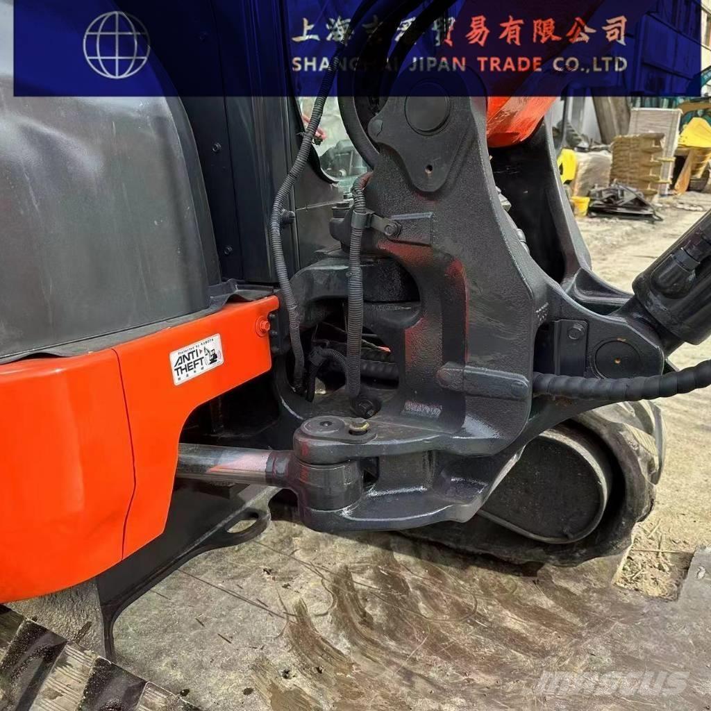 Kubota KX 163 Crawler excavators