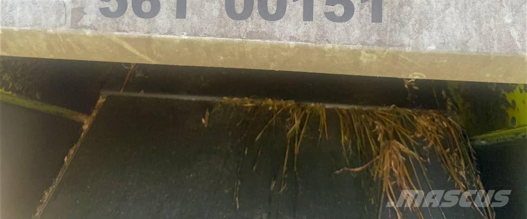 CLAAS Avero 240 Combine harvesters