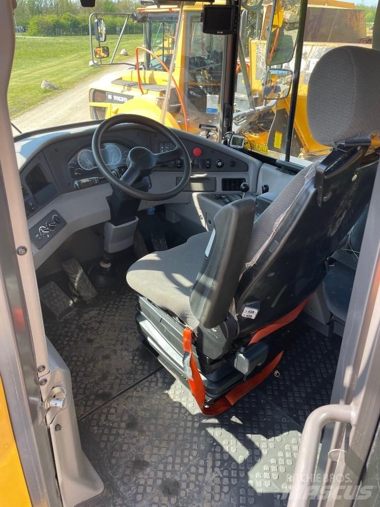 Volvo A30G Articulated Haulers