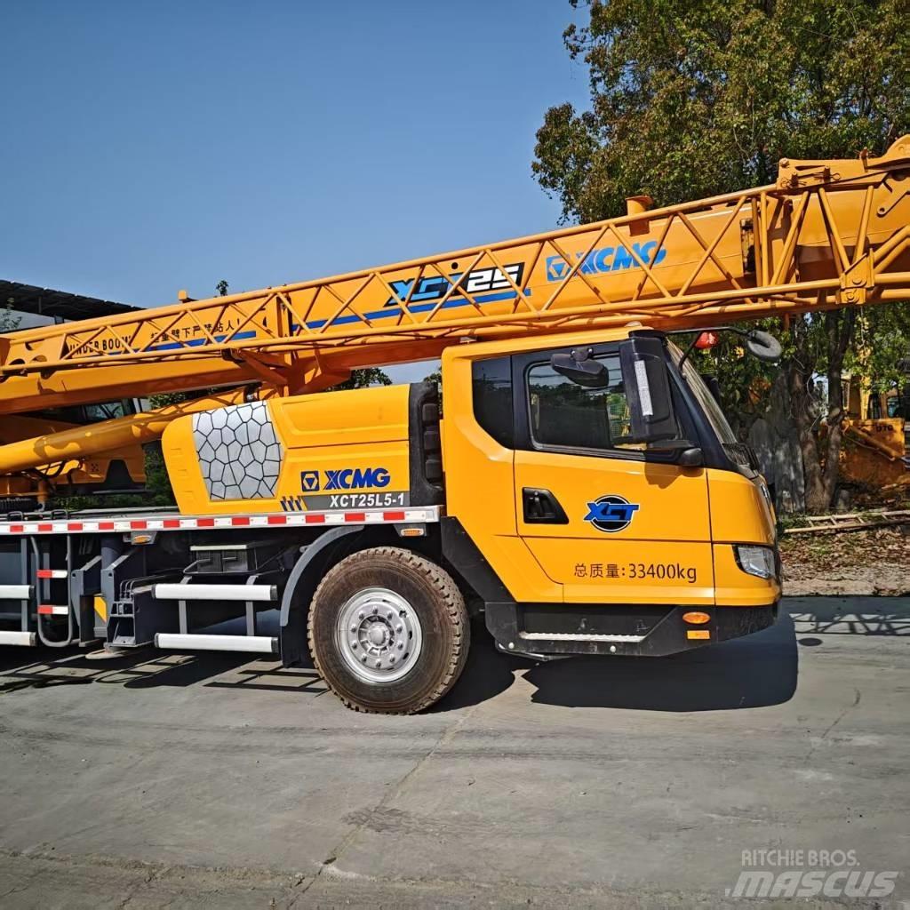 XCMG XCT 25 All terrain cranes