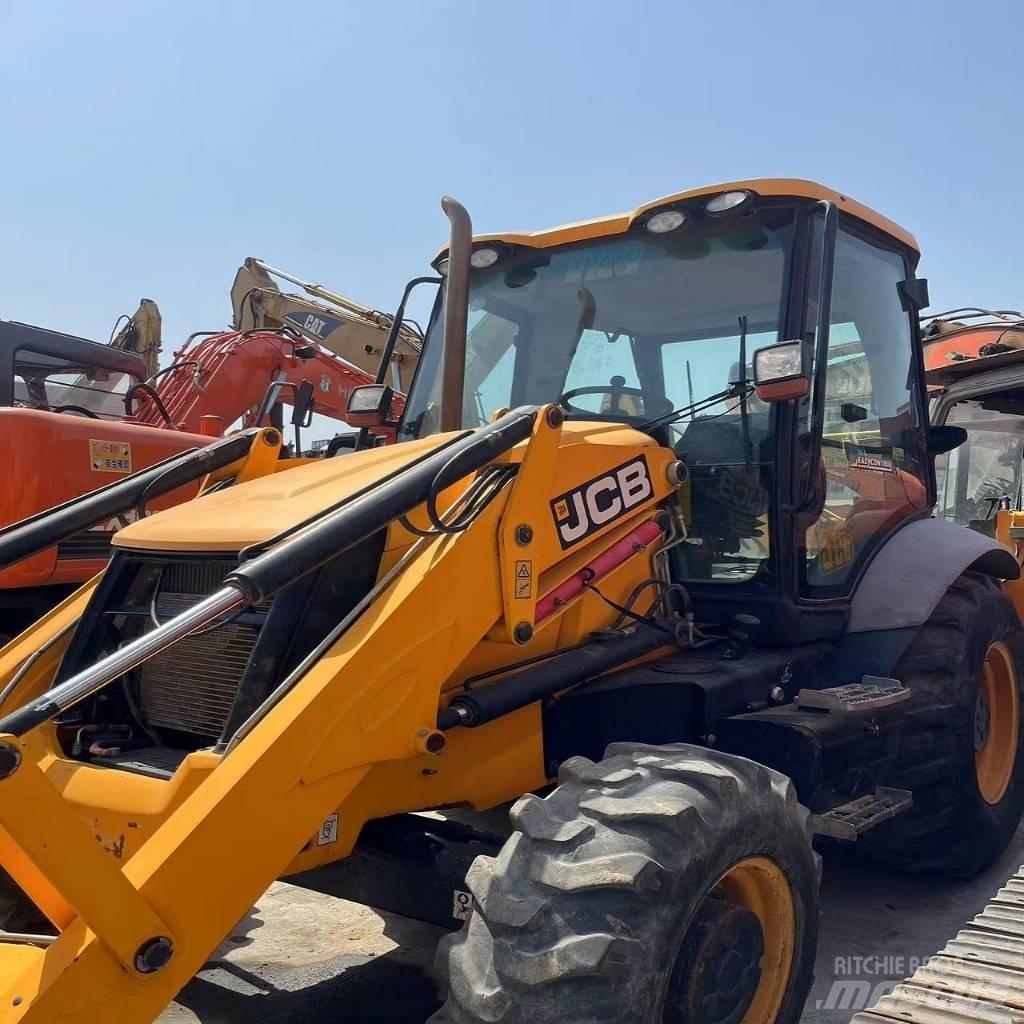 JCB 3 CX Backhoe