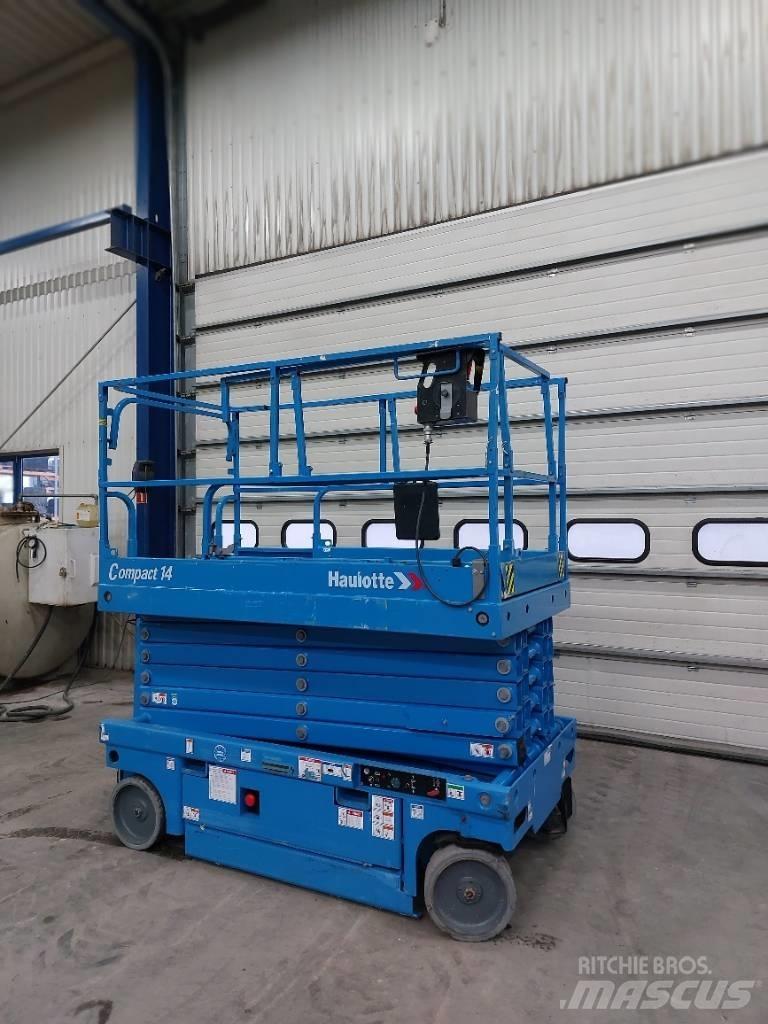 Haulotte Compact 14 Scissor lifts