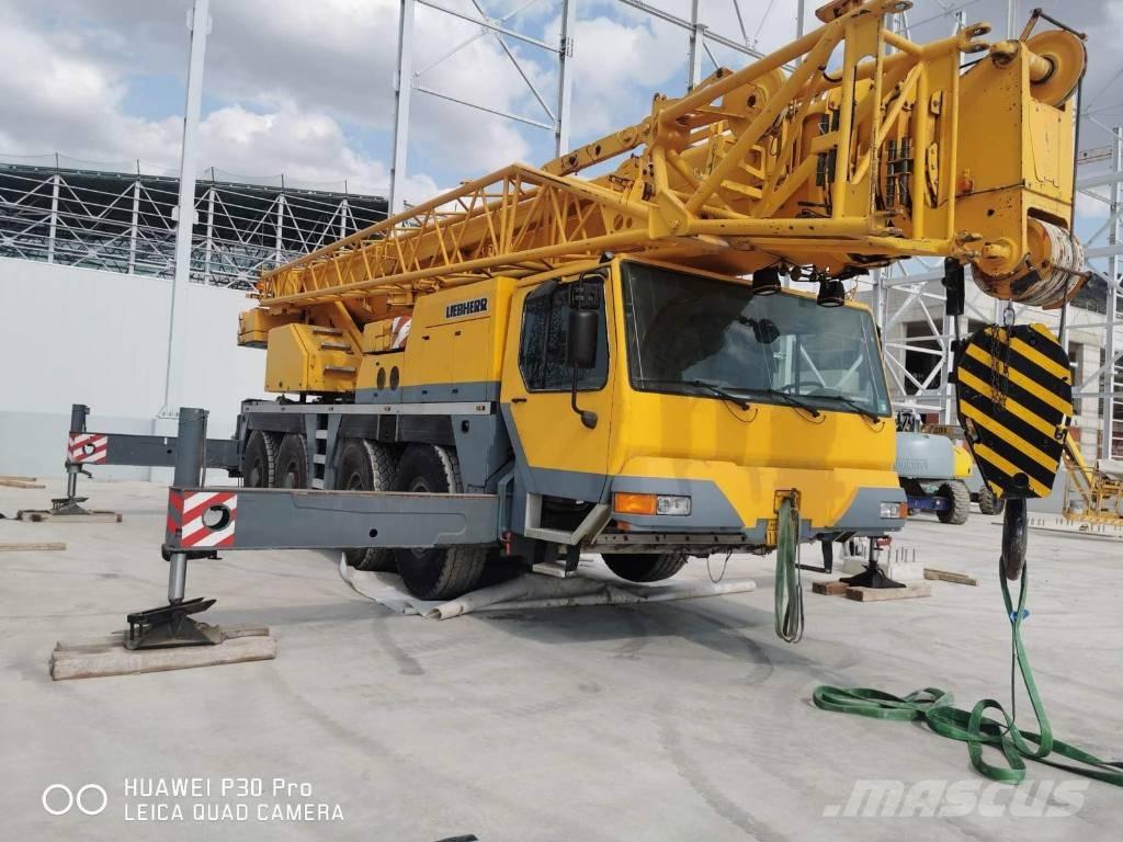 Liebherr LTM 1080-1 All terrain cranes