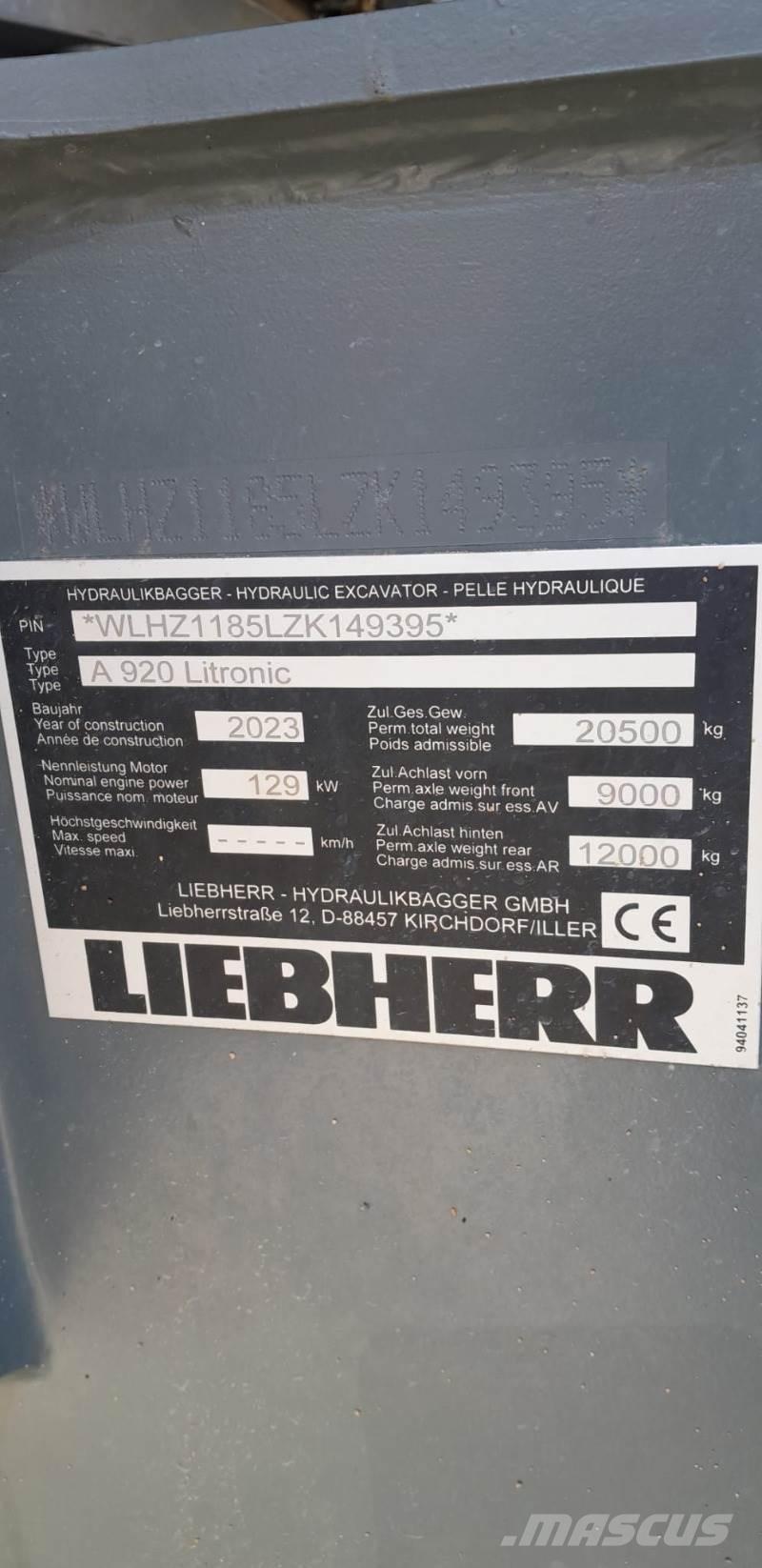 Liebherr A920 Wheeled excavators