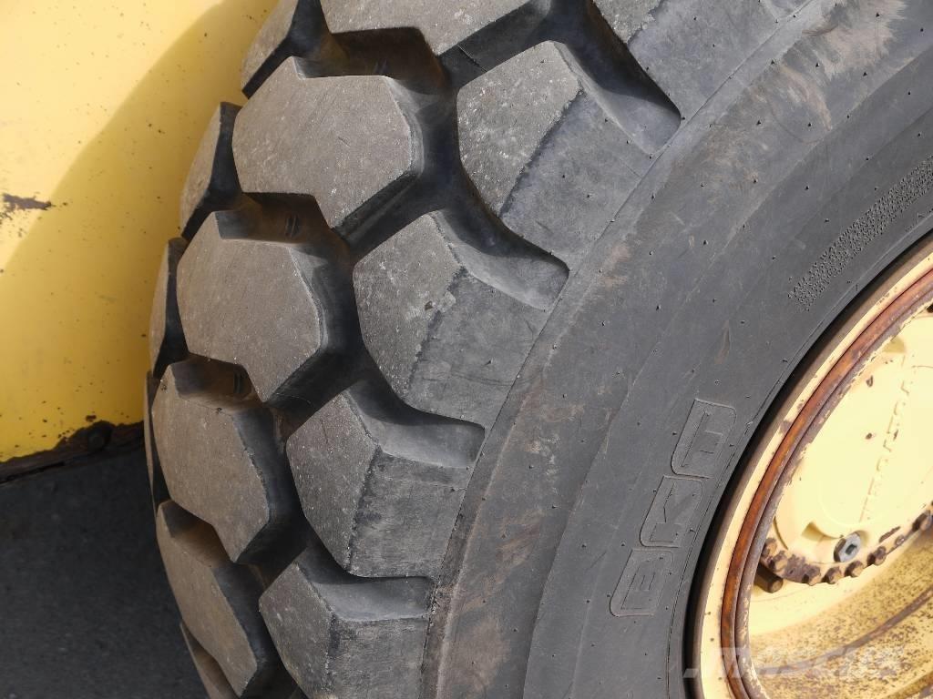Volvo L 90 Wheel loaders