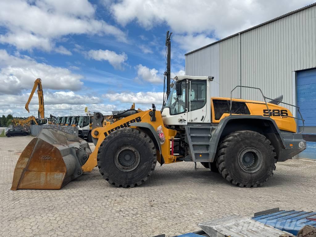 Liebherr L586 Wheel loaders
