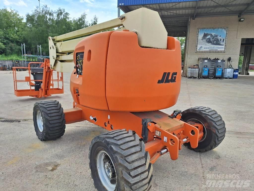 JLG 510 AJ Articulated boom lifts